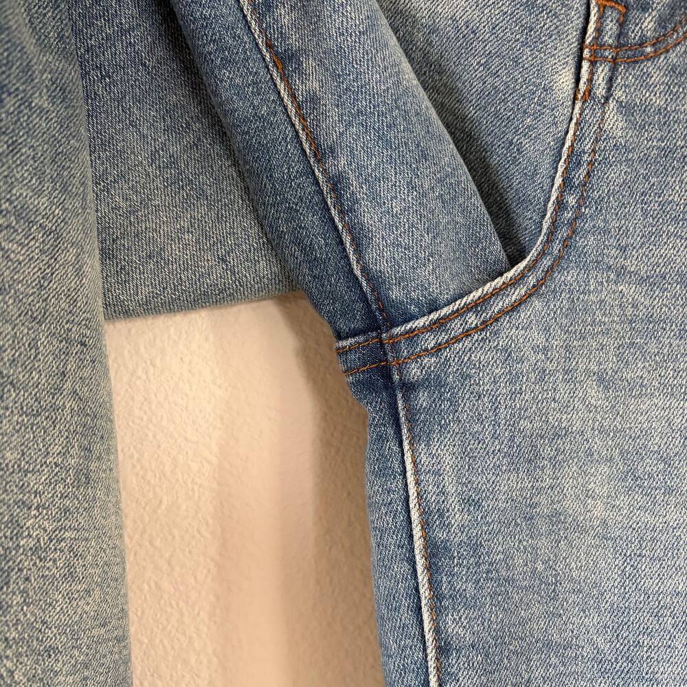 KUT From the Kloth Sienna Wide Leg Cuffed Jeans (6) - Picture 8 of 8